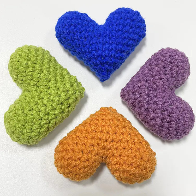 Accesorios y Materiales de Tela de Corazón de Crochet Hechos a Mano