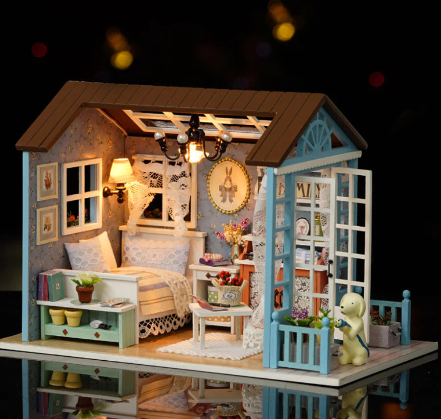 DIY Miniature House Assembly Model - Creative Gift